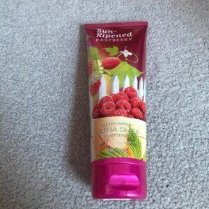 Bath and Body Works Sun-Ripened Raspberry Body Cream